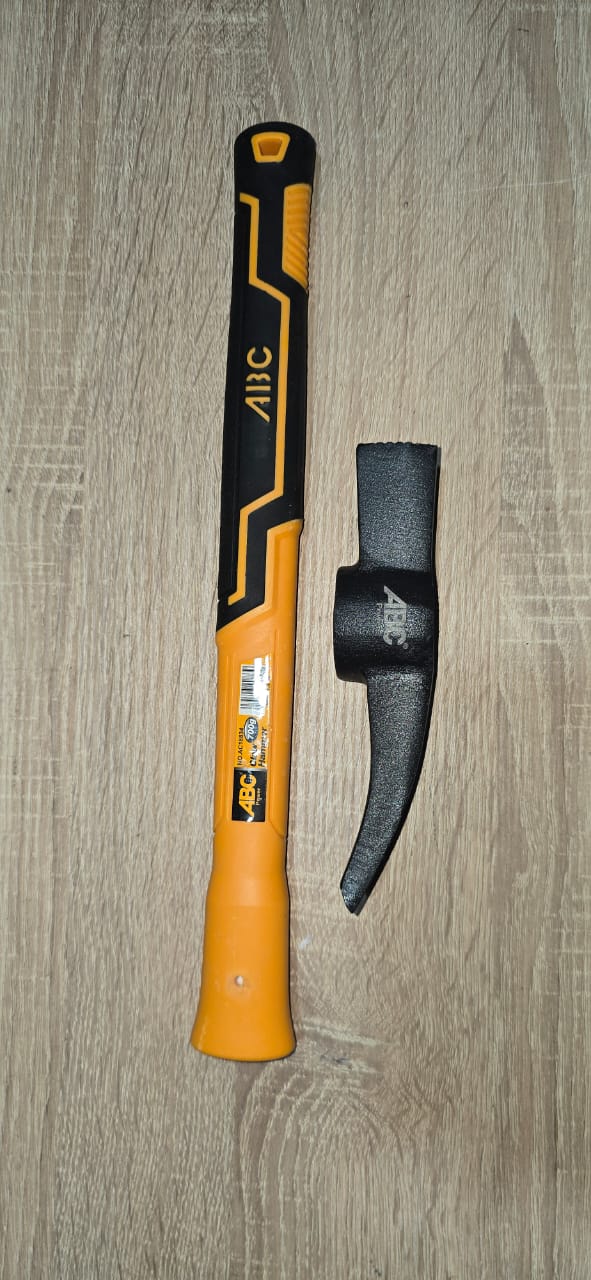 ABC mason's hammer head with fibreglass handle